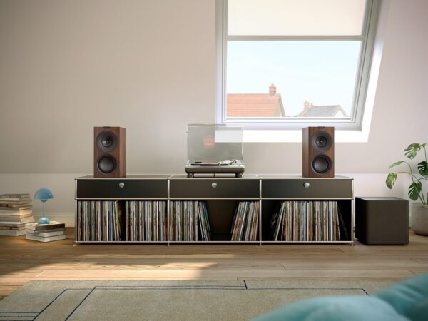 KEF Q Concerto Meta Three-Way Bookshelf Speaker (White, Pair) - Image 7